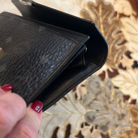 COPY - MCM wallet with chain - Picture 5 of 9